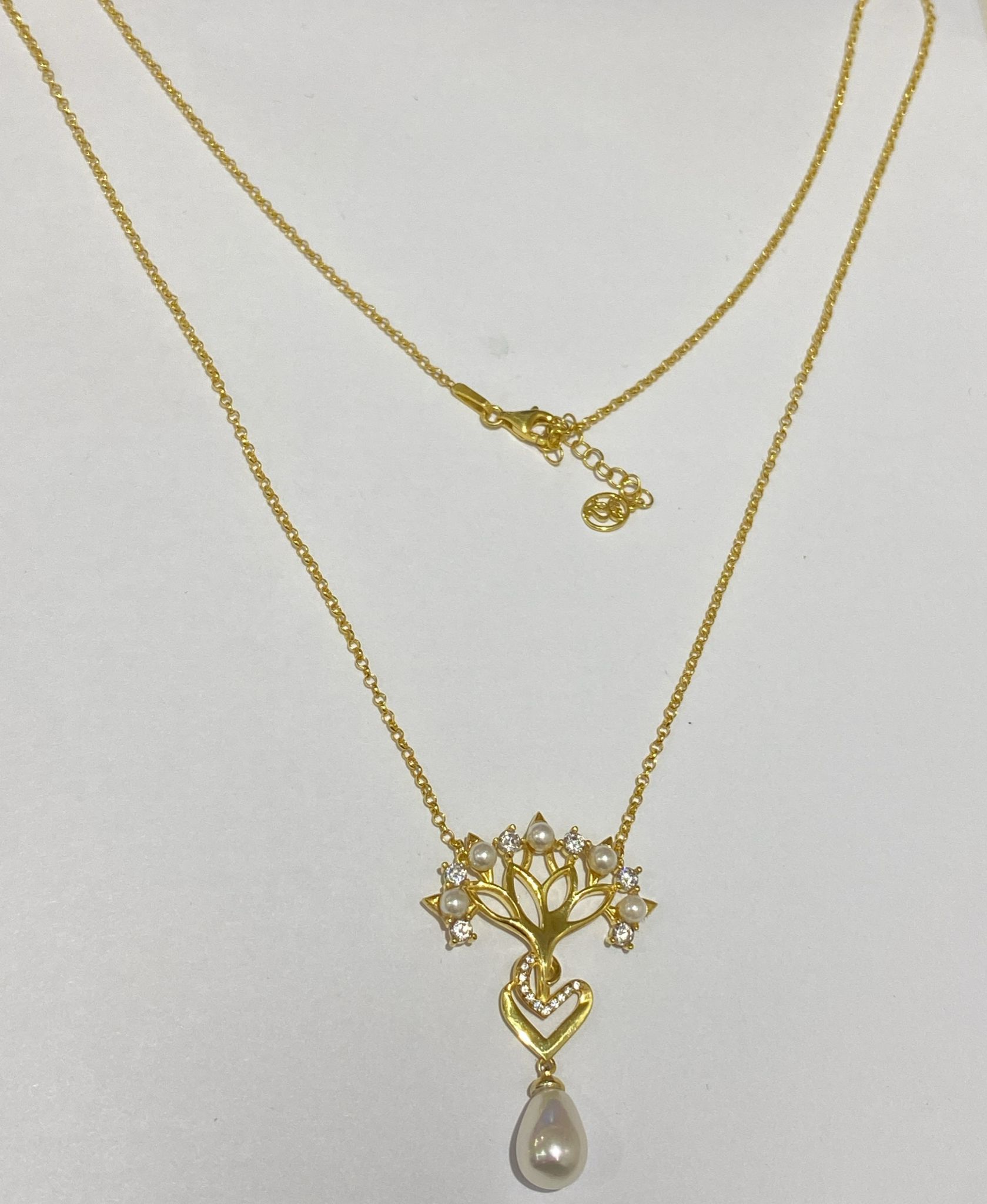 Pearl Heart Tree Necklace