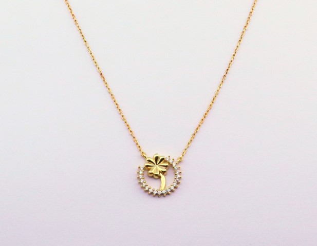 Clover Necklace