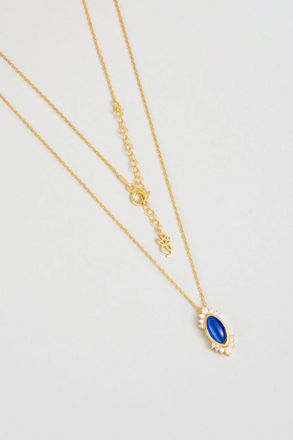 Cat Eye Necklace