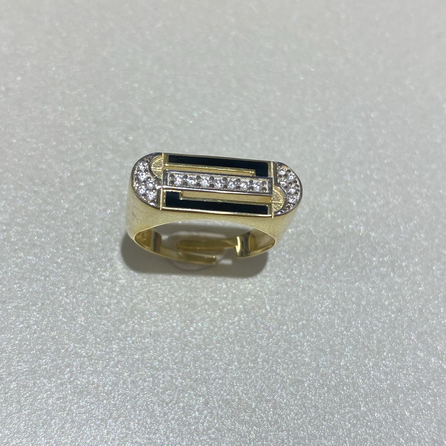 Minimal Ring