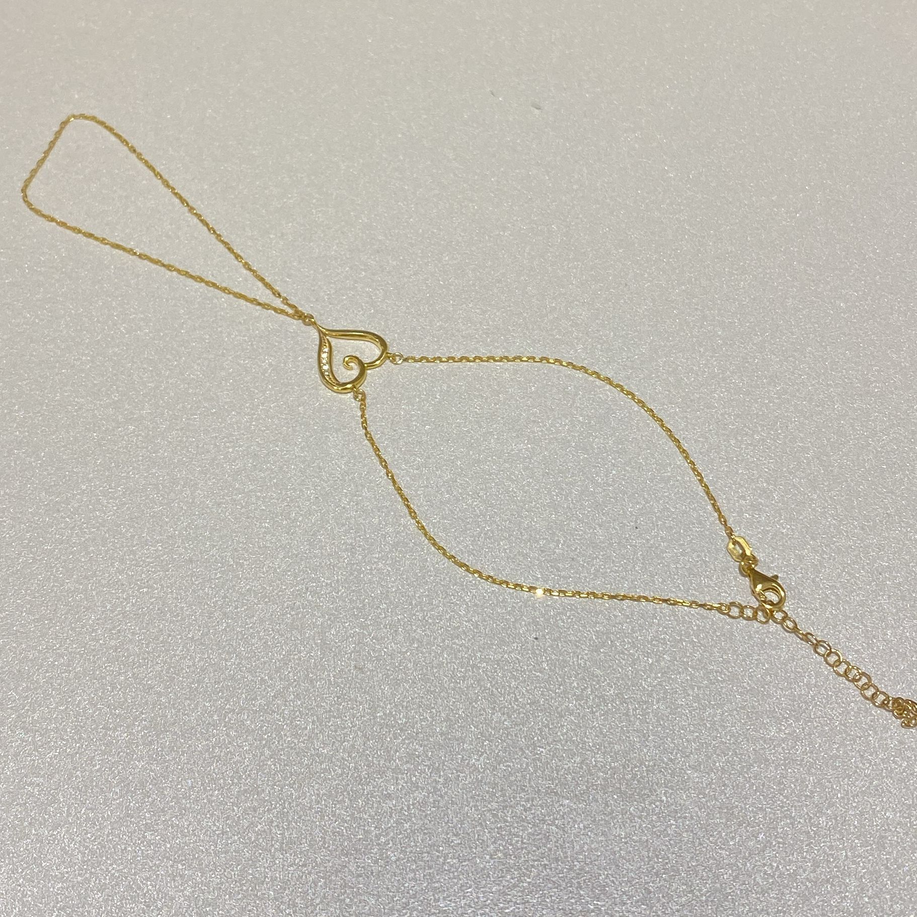 Heart Handchain