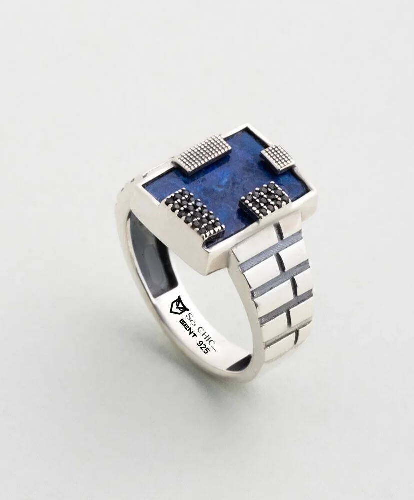 Man Ring